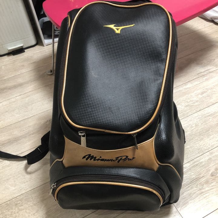 スポーツバッグ