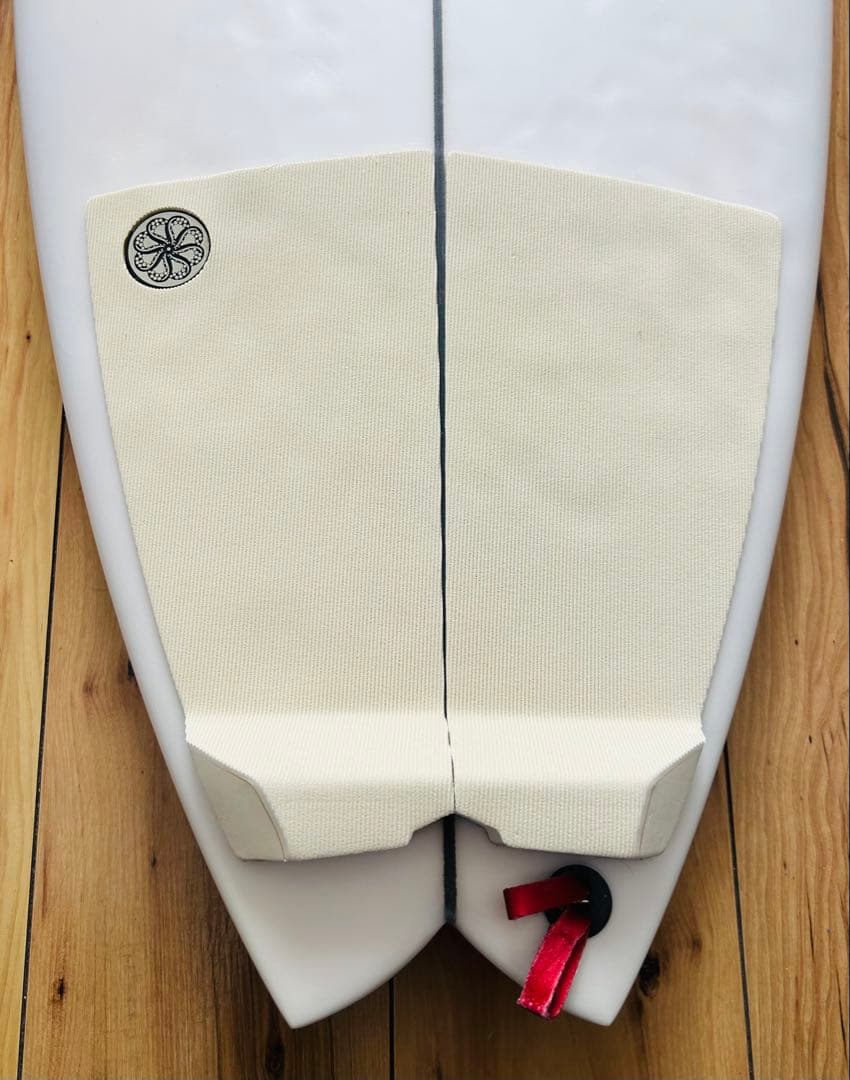 ALBUM SURFBOARD INSANITY 5'6 フューチャーフィン仕様