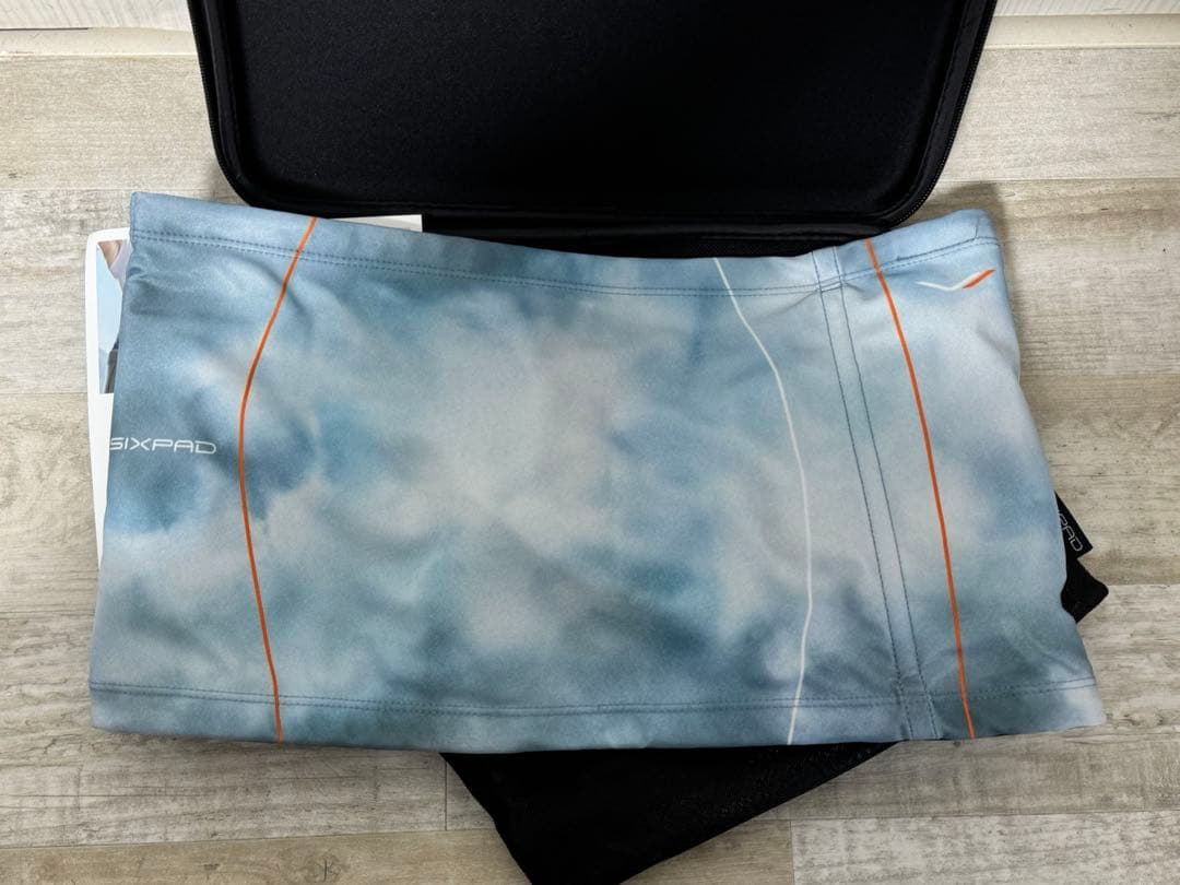 コアベルトＬサイズ！SIXPAD 男女兼用 L