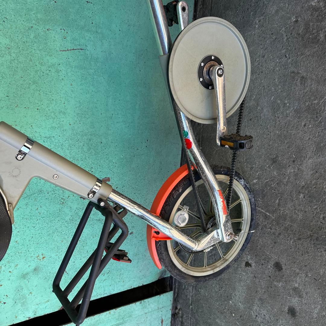 折りたたみ自転車 小径車輪 シルバー