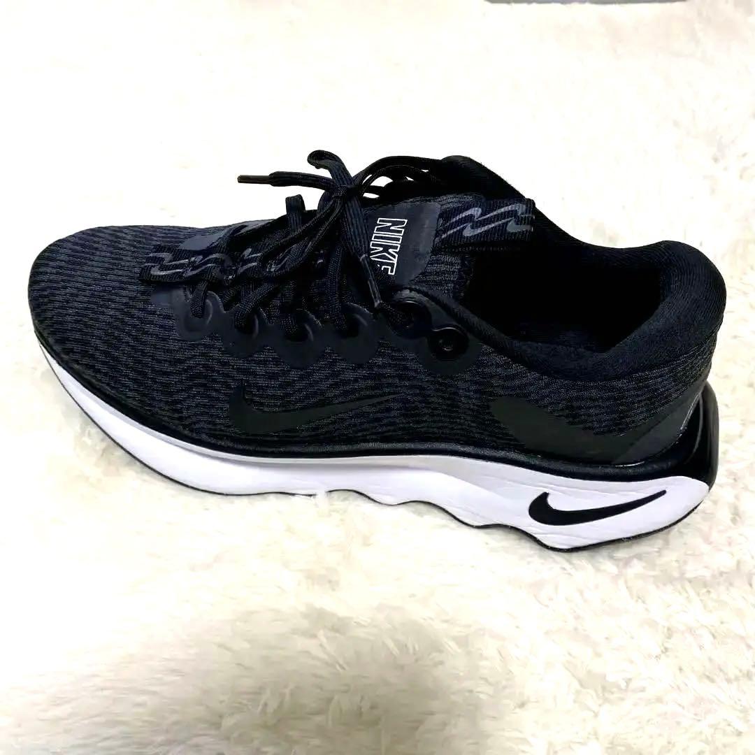 NIKEモティバ　ウォーキングシューズ27.0㎝ブラック