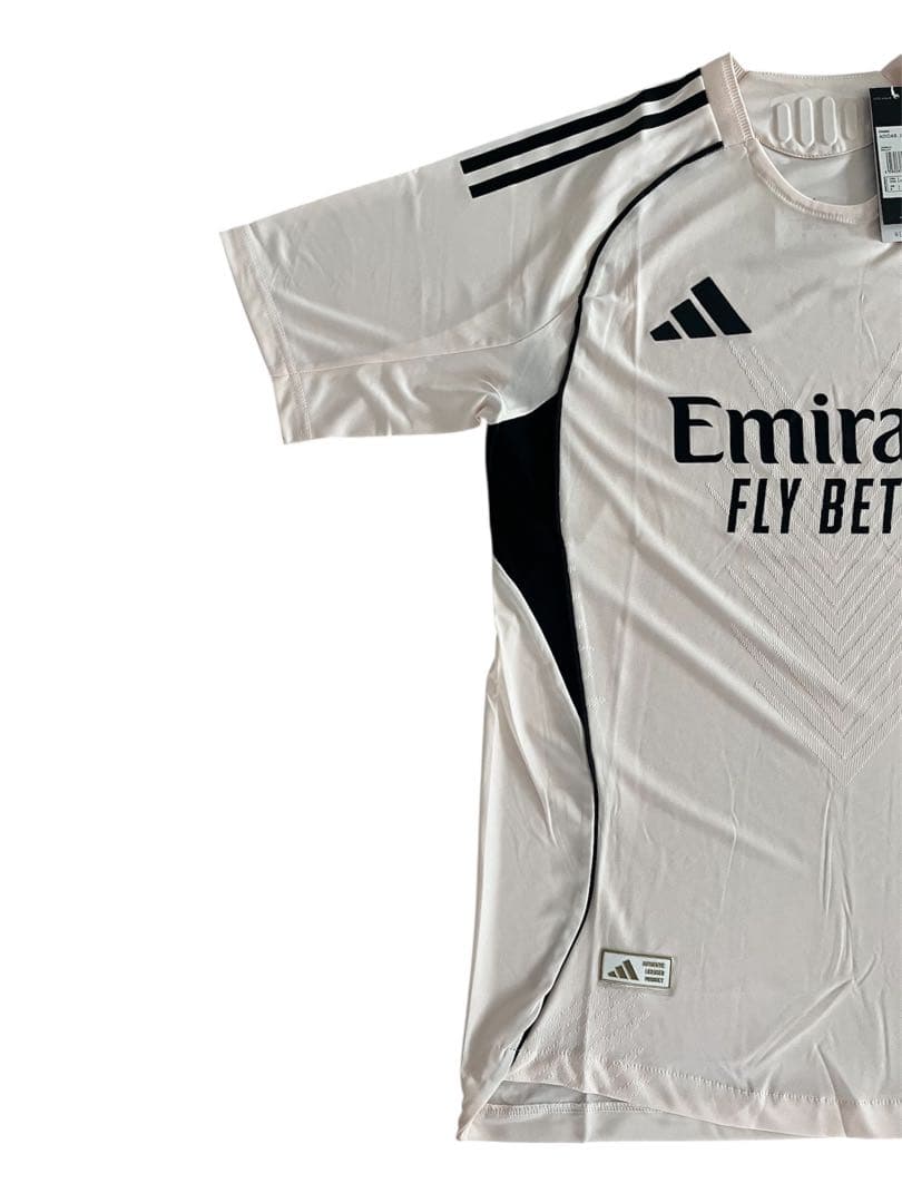 レアルマドリード　トレーニングウェア　Mサイズ