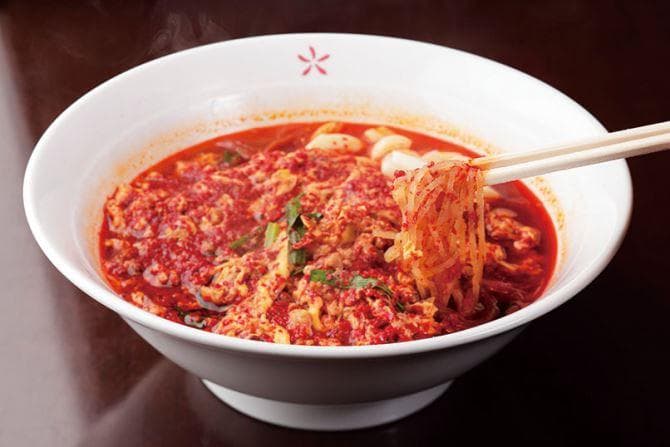 激安￥9999 １食分￥111激辛 明星 チャルメラ 宮崎辛麺 ラーメン