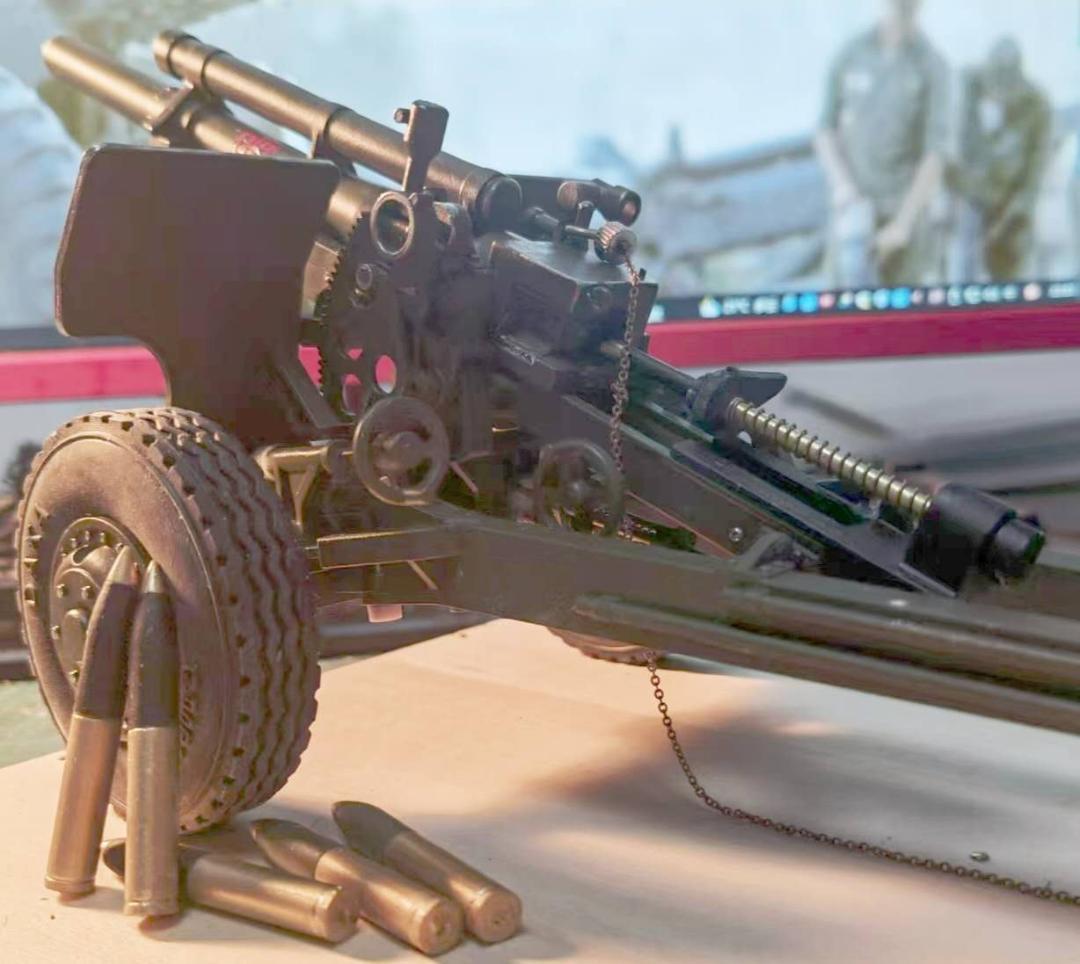 1/16スケール　手作　米軍105榴弾砲模型レプリカ　新品