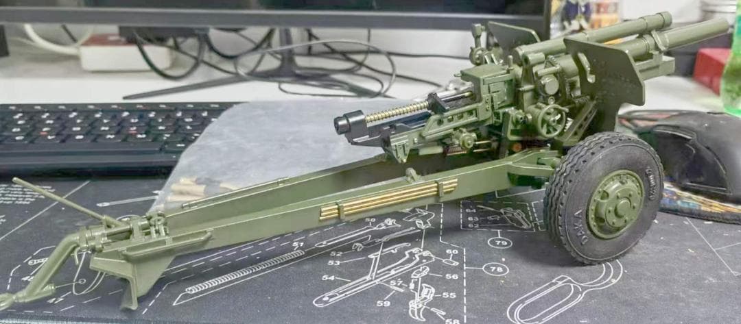 1/16スケール　手作　米軍105榴弾砲模型レプリカ　新品