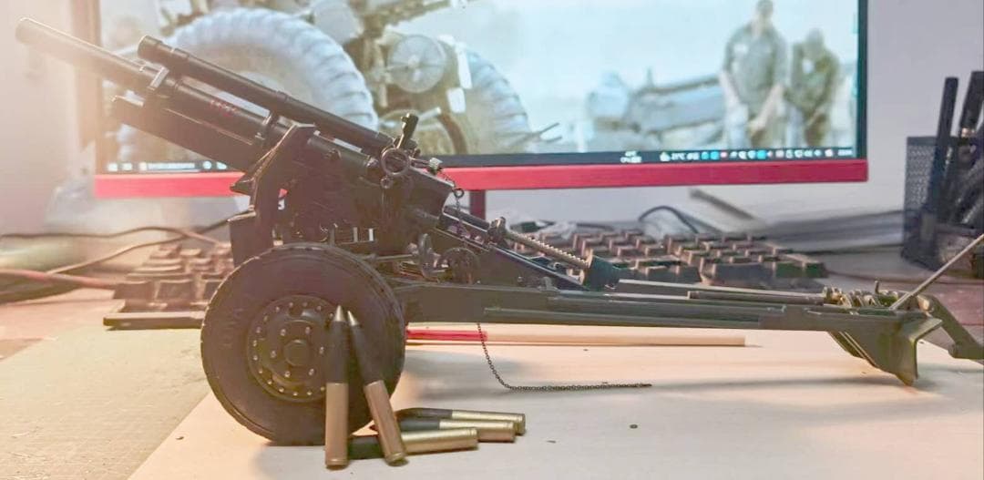 1/16スケール　手作　米軍105榴弾砲模型レプリカ　新品