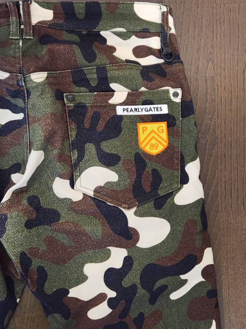 パーリーゲイツ　カモフラパンツ