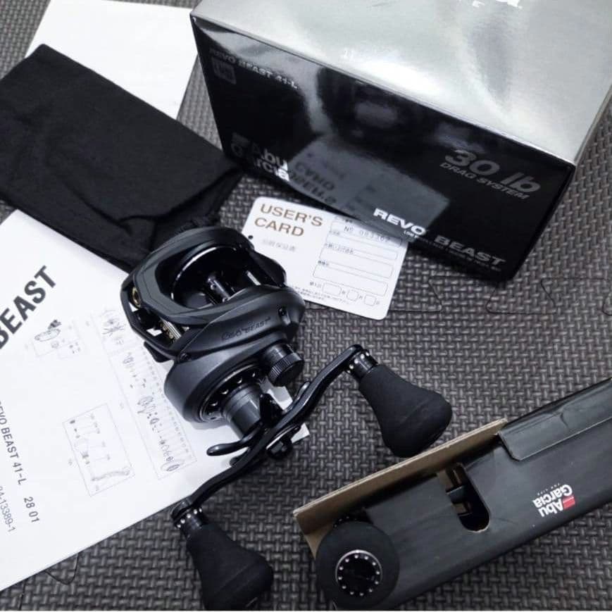 り*ー様 新品　レボ　ビースト41-L