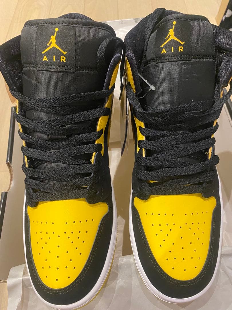 AIR JORDAN 1 MID SE ブラック/イエロー UK9