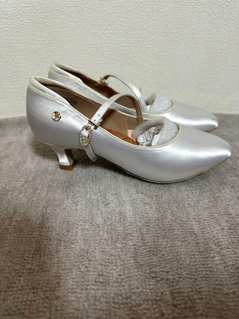 社交ダンス　ADSダンスシューズ 22.5cm コントアヒール5cm