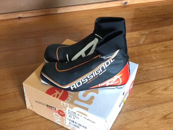 スキークロスカントリー用ブーツ