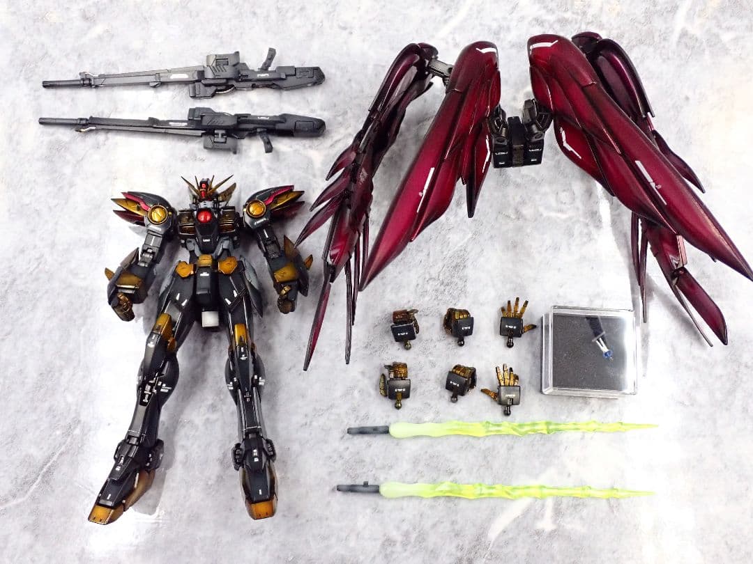 RG ウイングガンダムゼロリベリオン 全塗装 ガンプラ 塗装済み 完成品