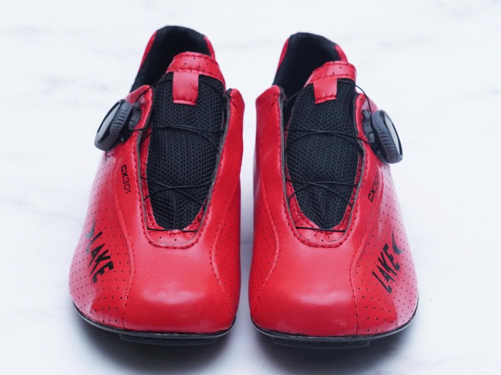 ☆新品未使用☆ LAKE CX301 レッド 40 ノーマル幅 軽量318g！