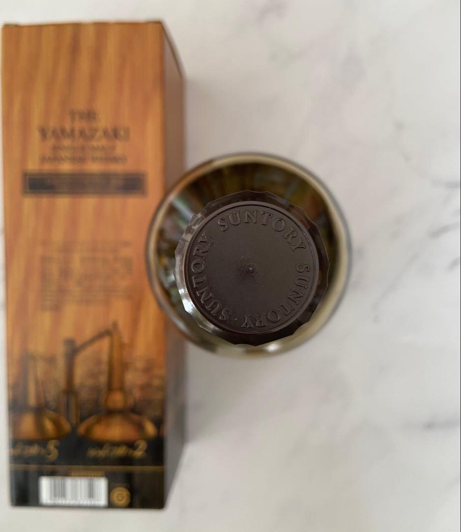サントリー響21年、山崎LMITED EDITION 2022(空瓶、空箱）