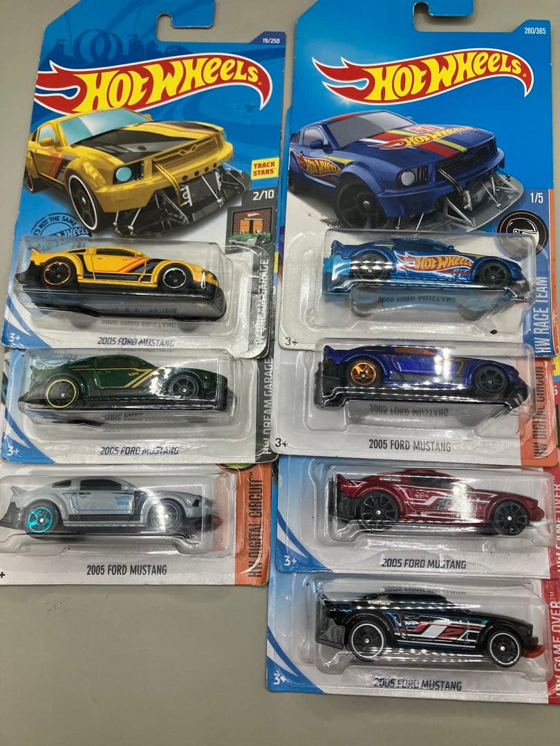 HW 2005 FORD MUSTANG(フォード マスタング) 7台セット