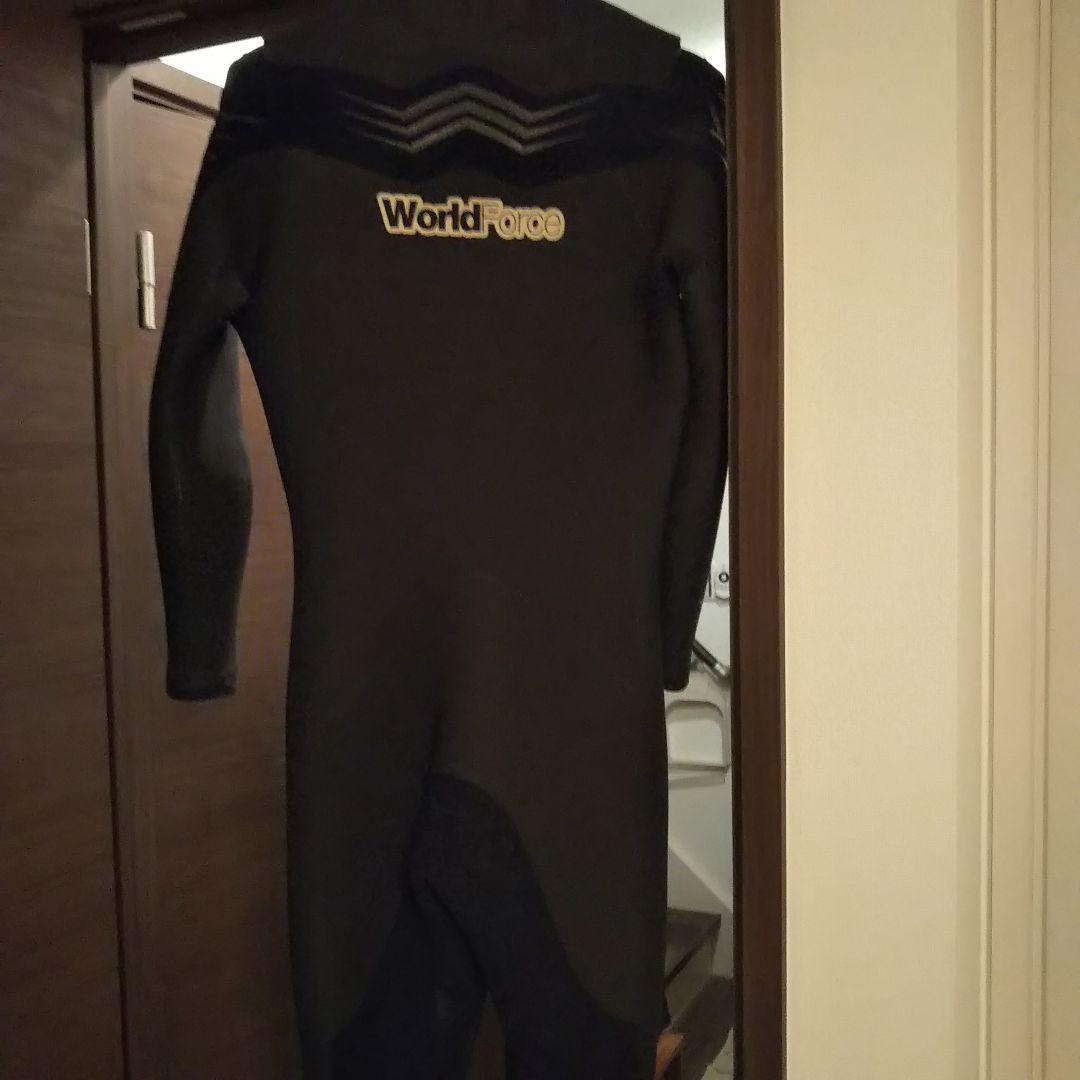 ワールドウルフ