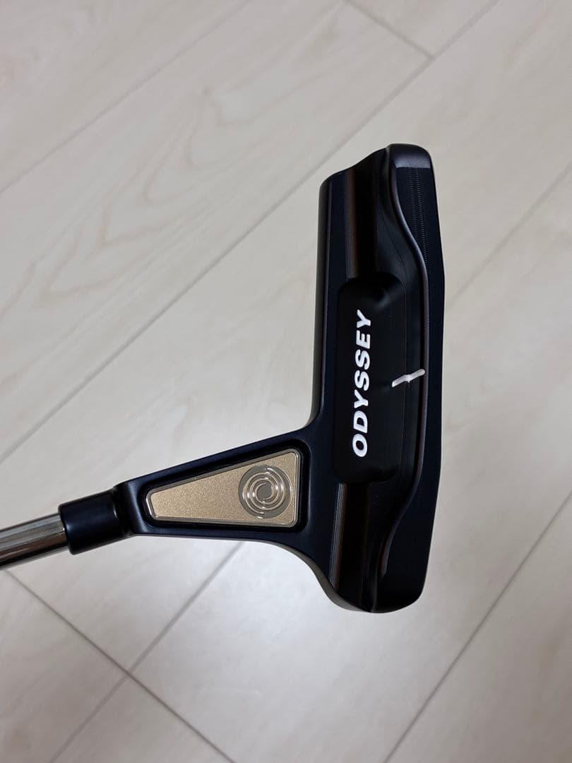 開封のみ)オデッセイai one milled one tri-beam パター