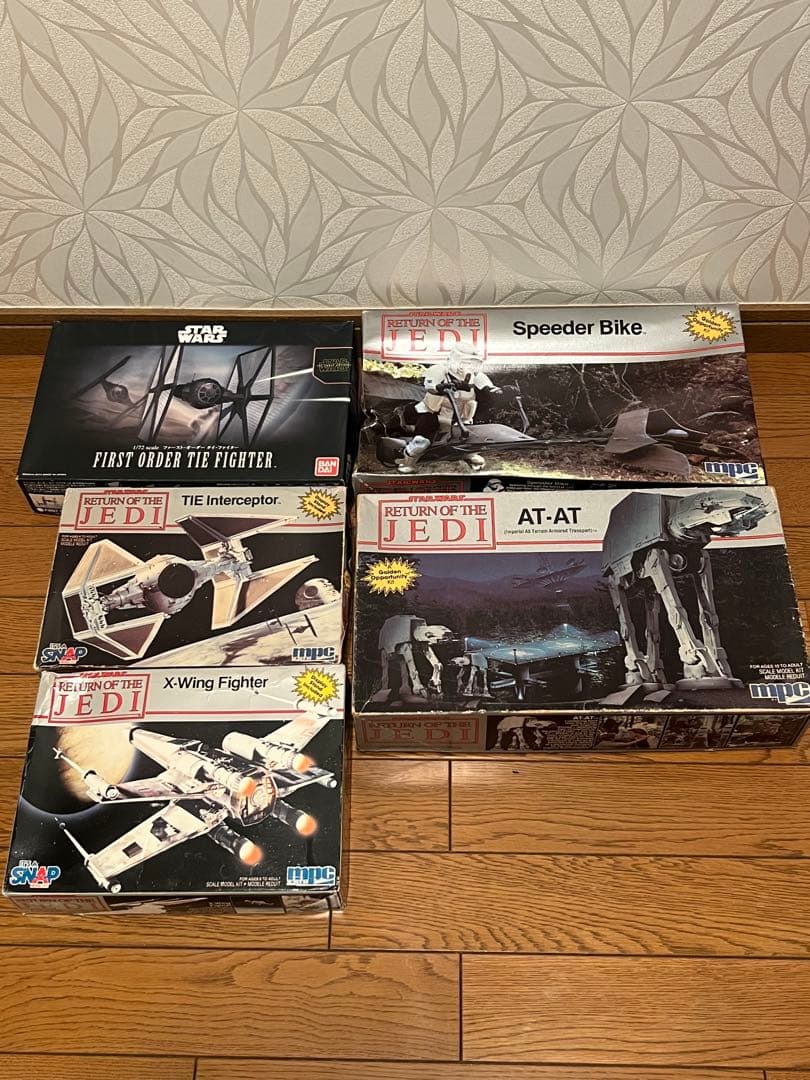 週末特価　スターウォーズ　プラモデル　MPC バンダイ