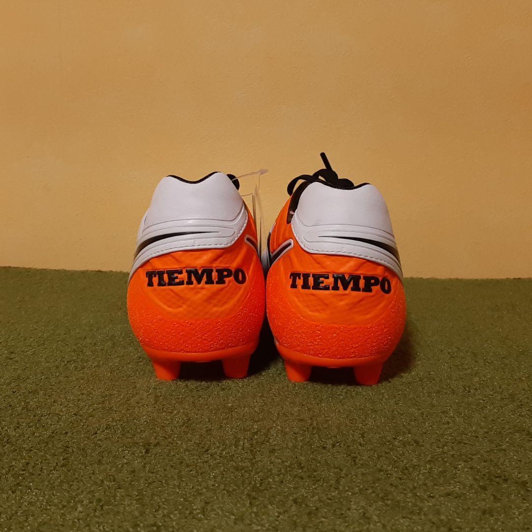新品 サッカースパイク ナイキ ティエンポ HG 廃盤 激レア 26.5cm