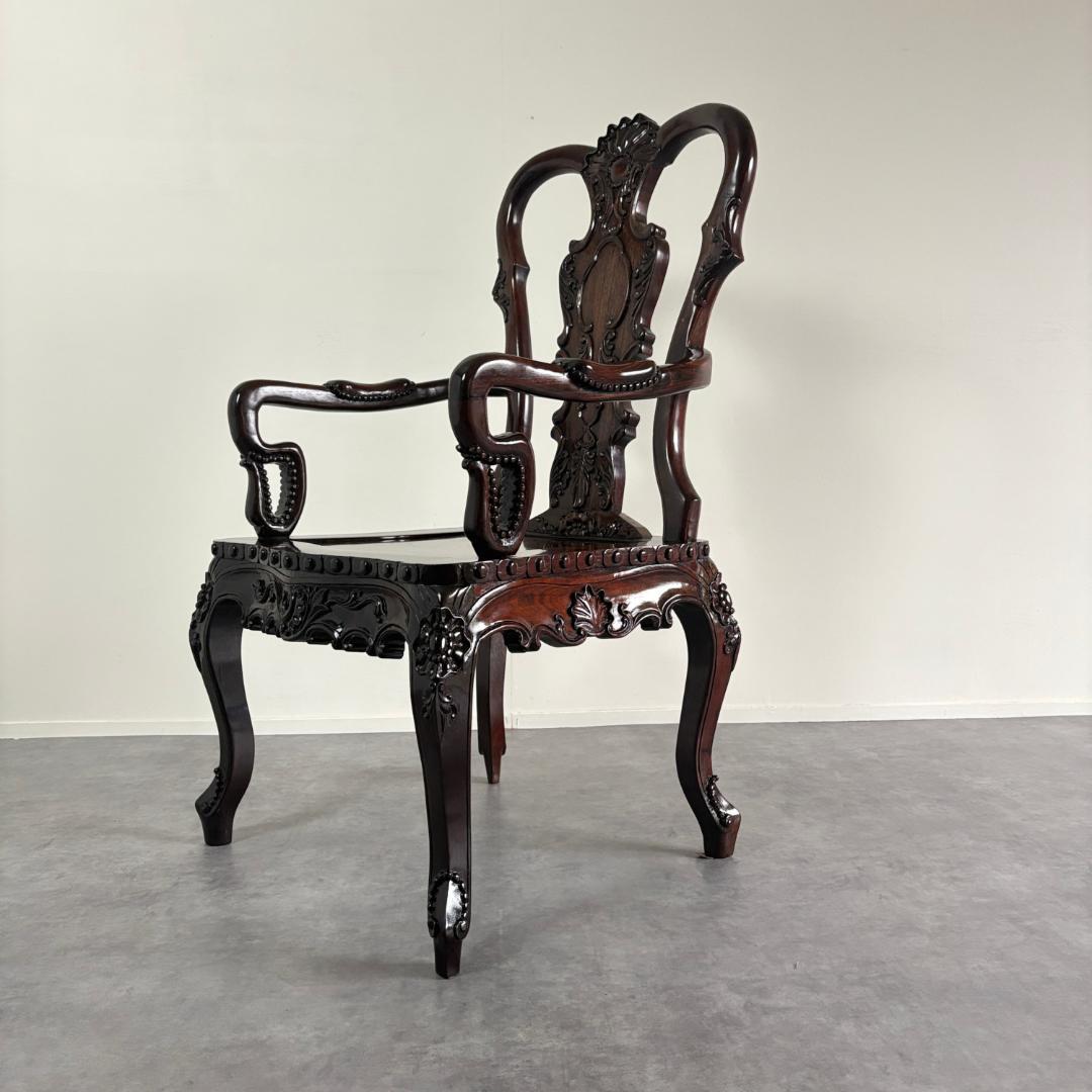 ロココ様式　彫刻　ガブリオールレッグ　チェア