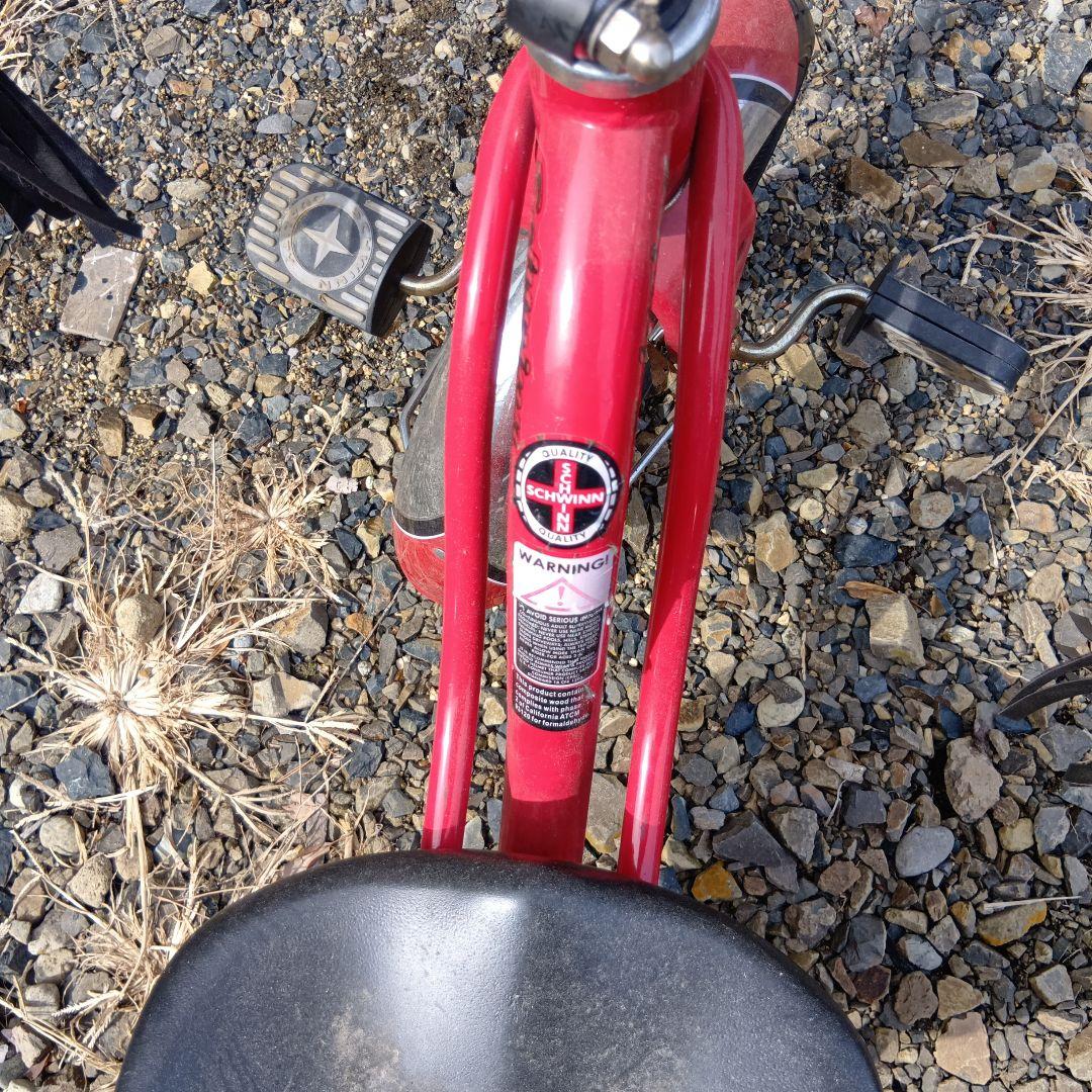 赤い三輪車 金属フレーム