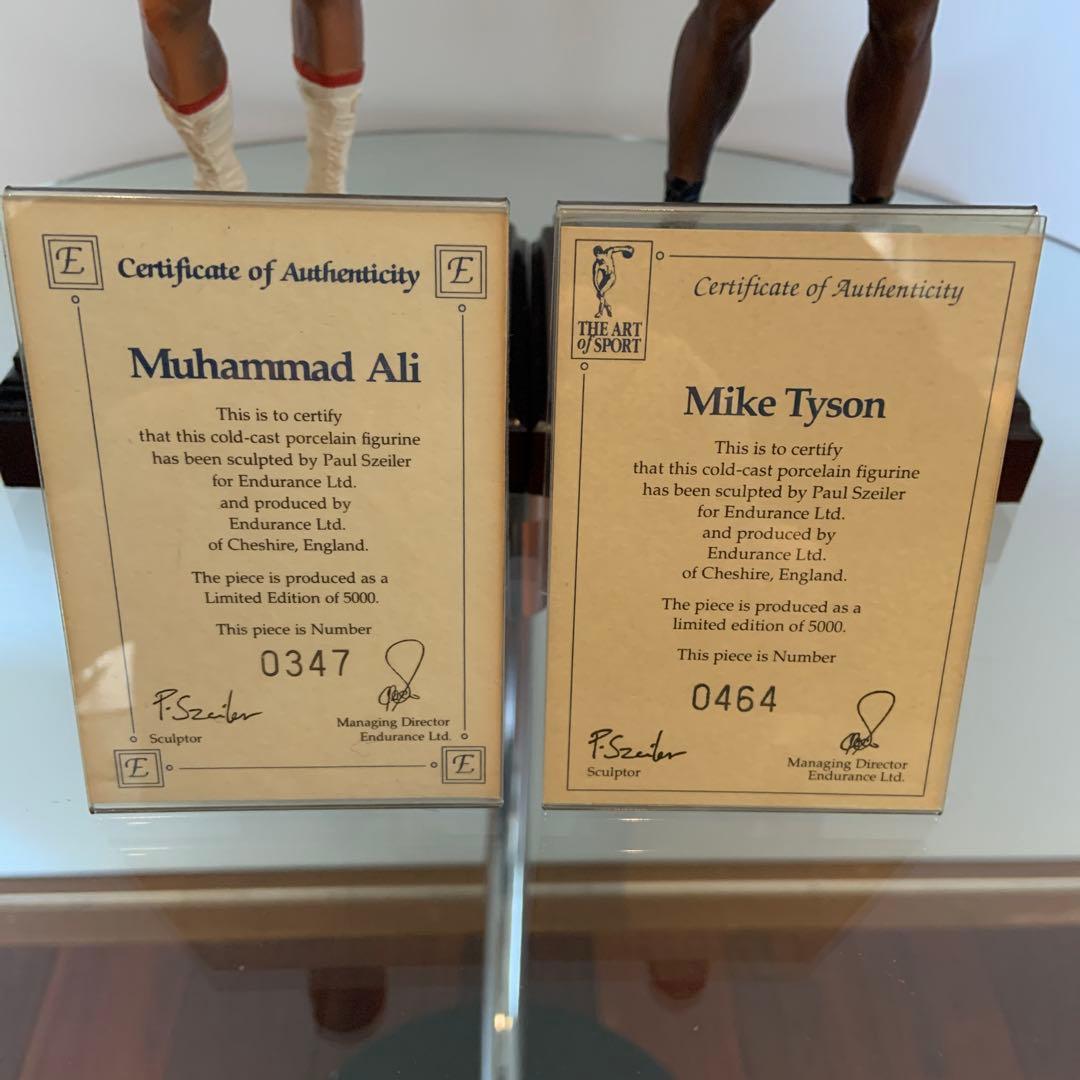 アリとタイソンのフィギュア