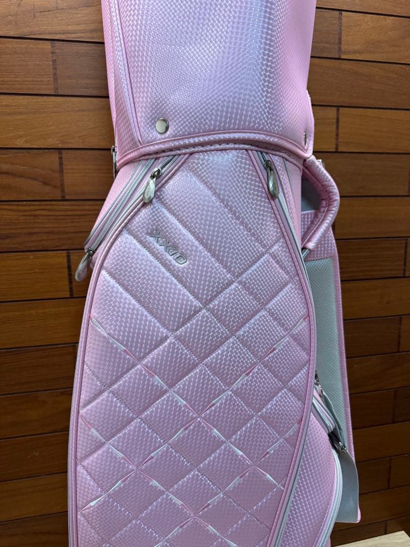 xxio レディースキャディバッグ　ピンク