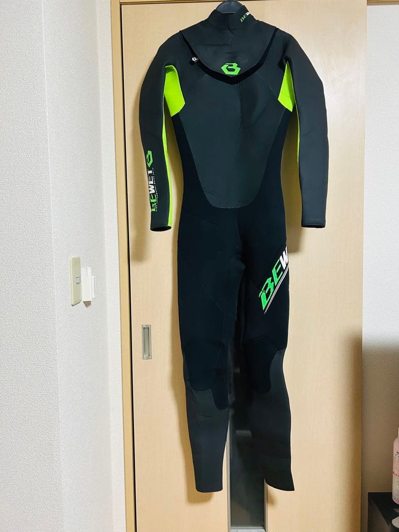 ビーウェット　BeWet 5mm フルスーツ ブラック　ウェットスーツ
