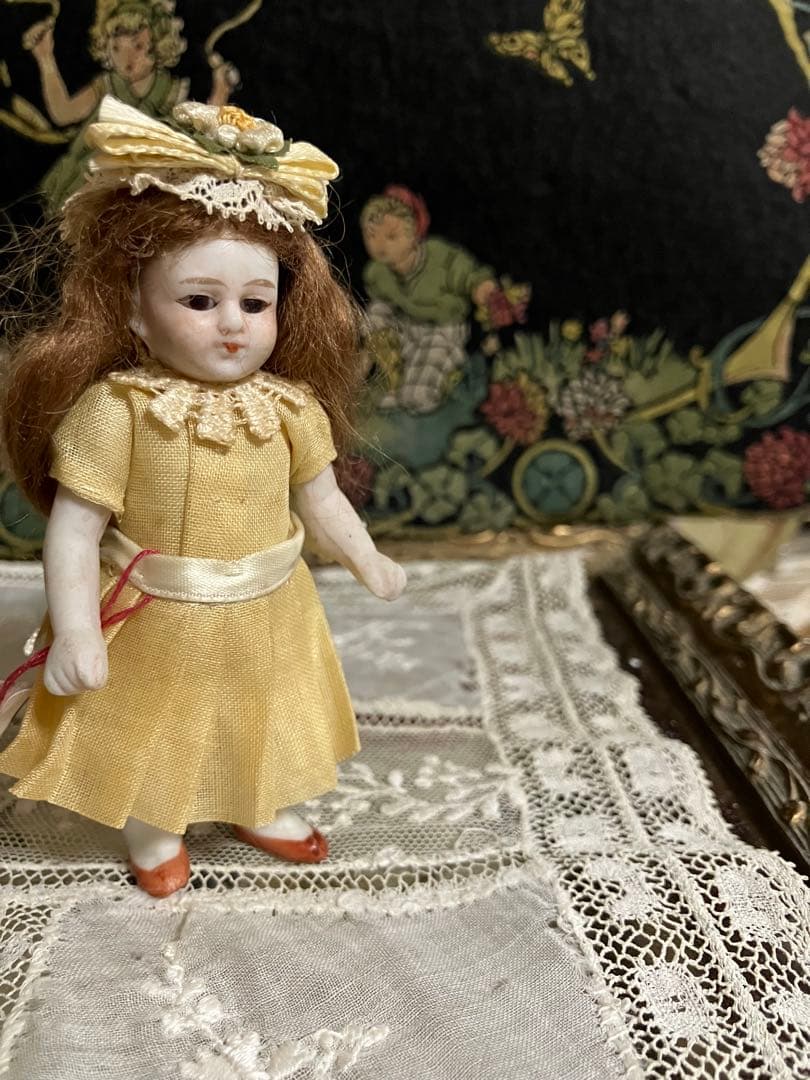 激安　アンティーク黄色ドレスのミニョネット　ドイツビスク　オールオリジナル