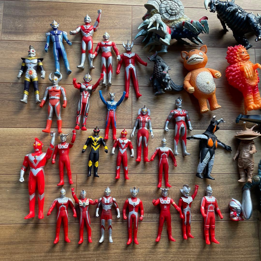 ウルトラマンシリーズフィギュアfigure43体セット バルタン星人他 円谷