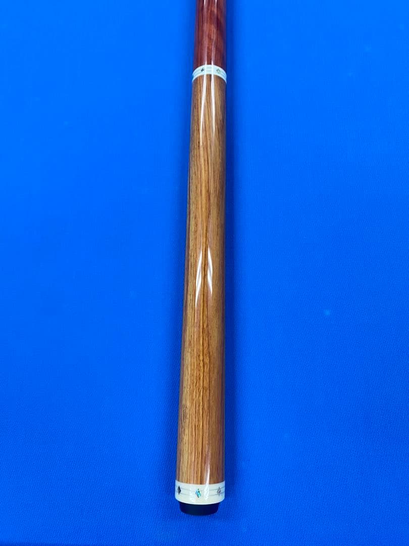 美品アンリミテッドキュー　バタフライ　バットのみ