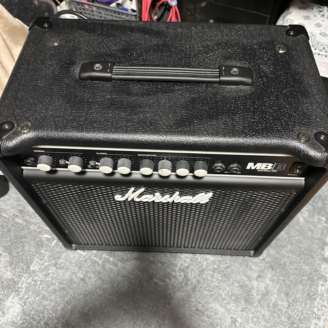 マーシャルMB30ベースアンプ