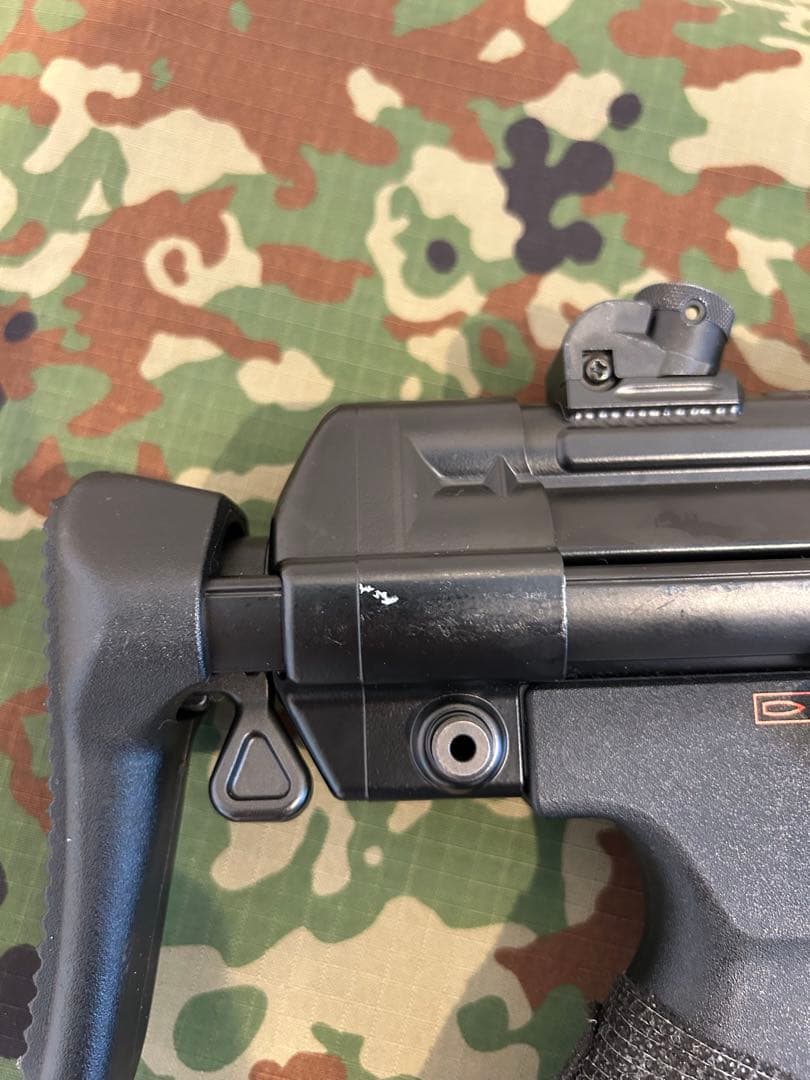 次世代電動ガン　MP5A5 SBUカスタム(サプレッサー付き)