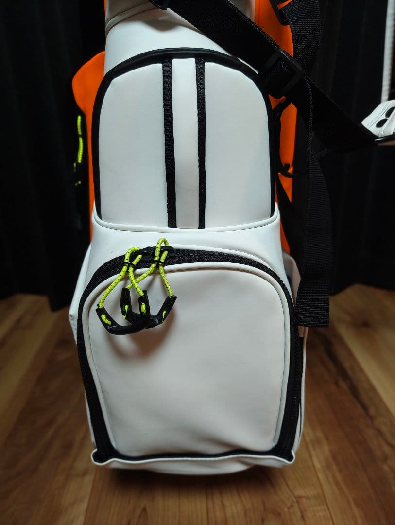 美品!VESSEL PLAYER 4.0 Pro スタンドキャディバッグ　ベゼル