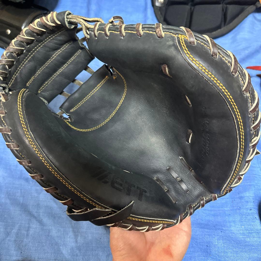 （最終値下げ）即戦力！ゼットキャッチャーミット