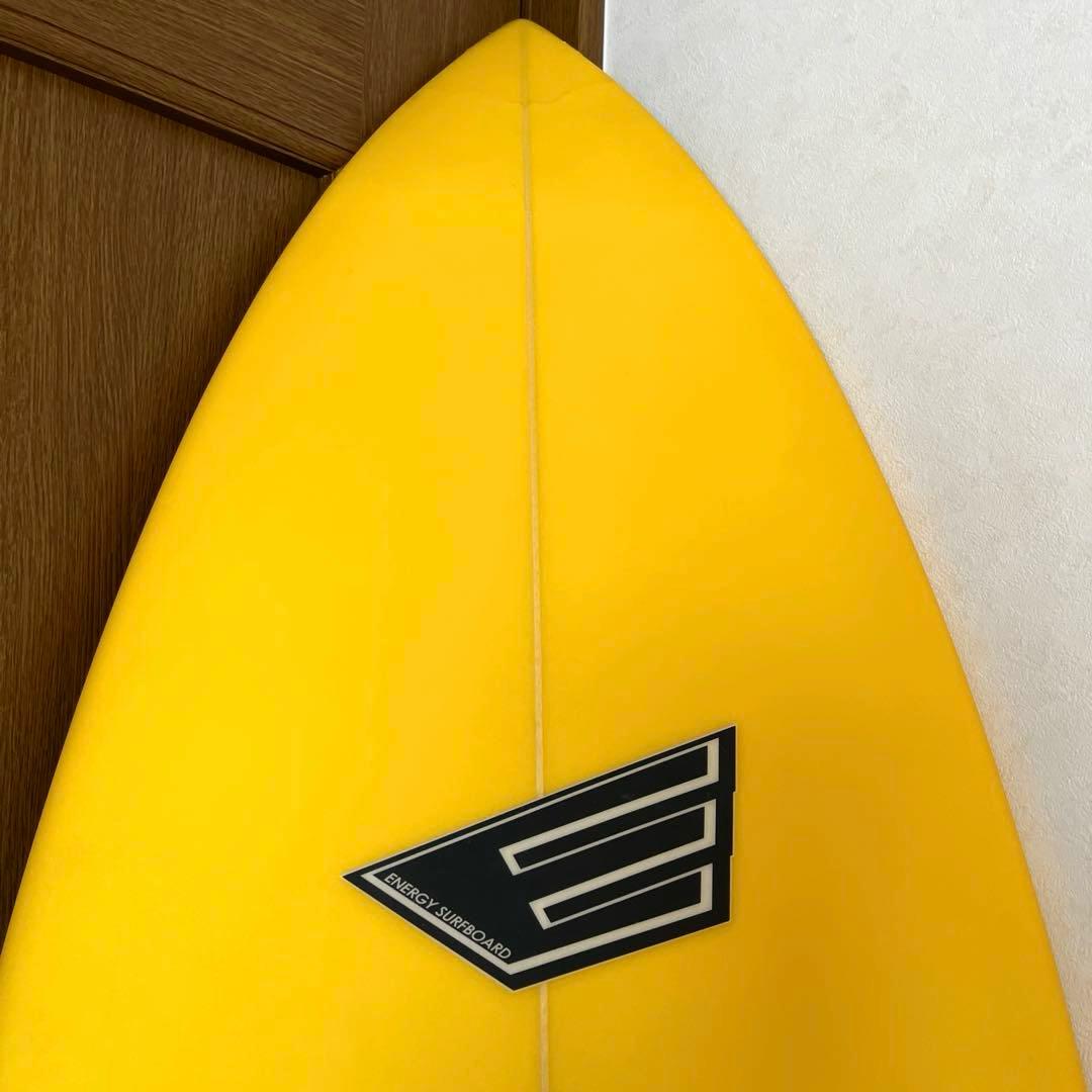 BYERLY DX サーフボード 6'0\" イエロー。フィン、カバー、リーシュ付