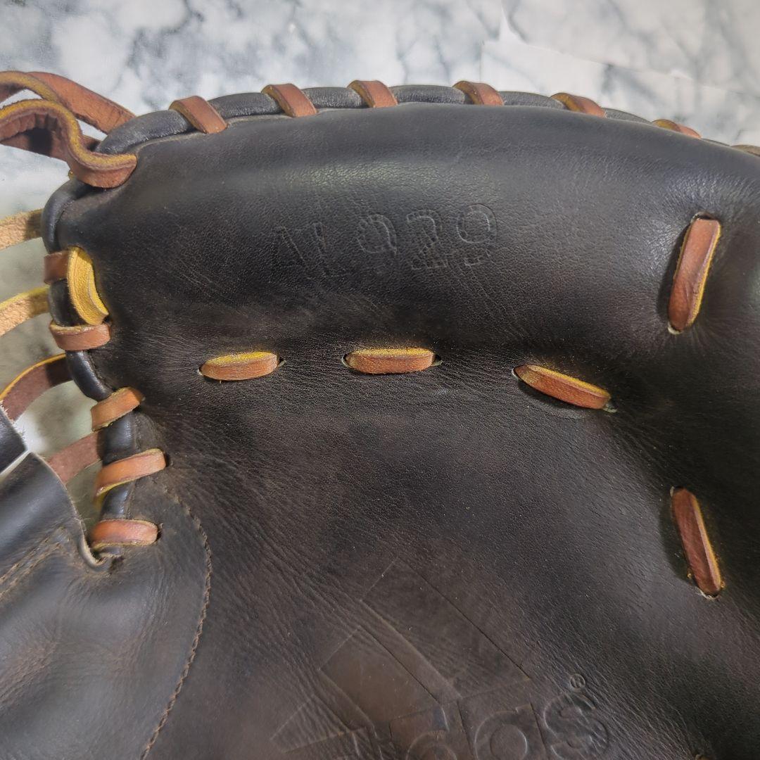 adidas キャッチャー用グローブ 黒 AL929　硬式用