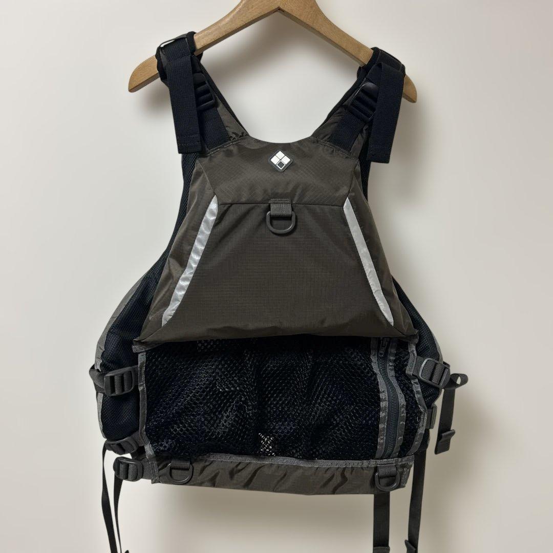 モンベル フローティング アングラーベスト 1126202