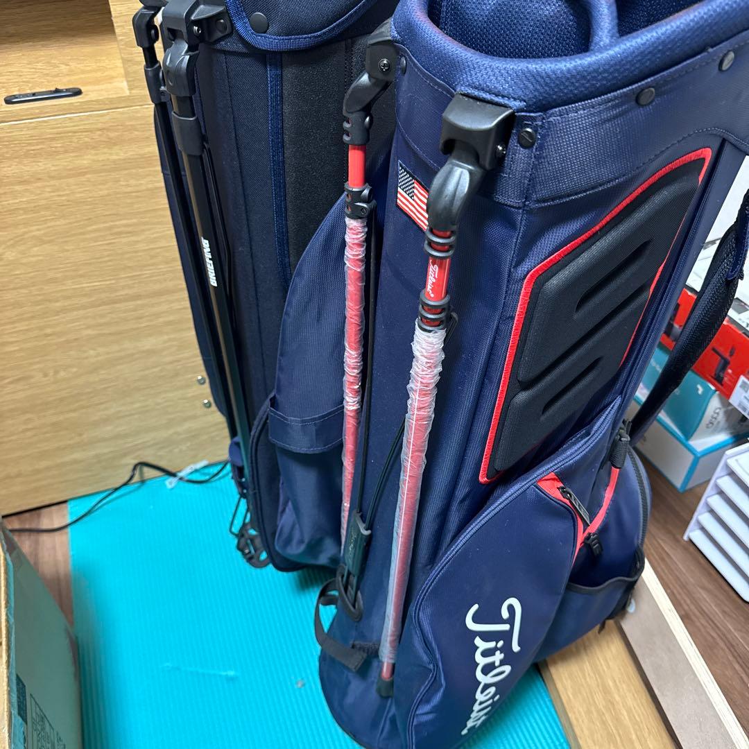 タイトリスト　キャディバッグ　保管のみ　ネイビー　レッド