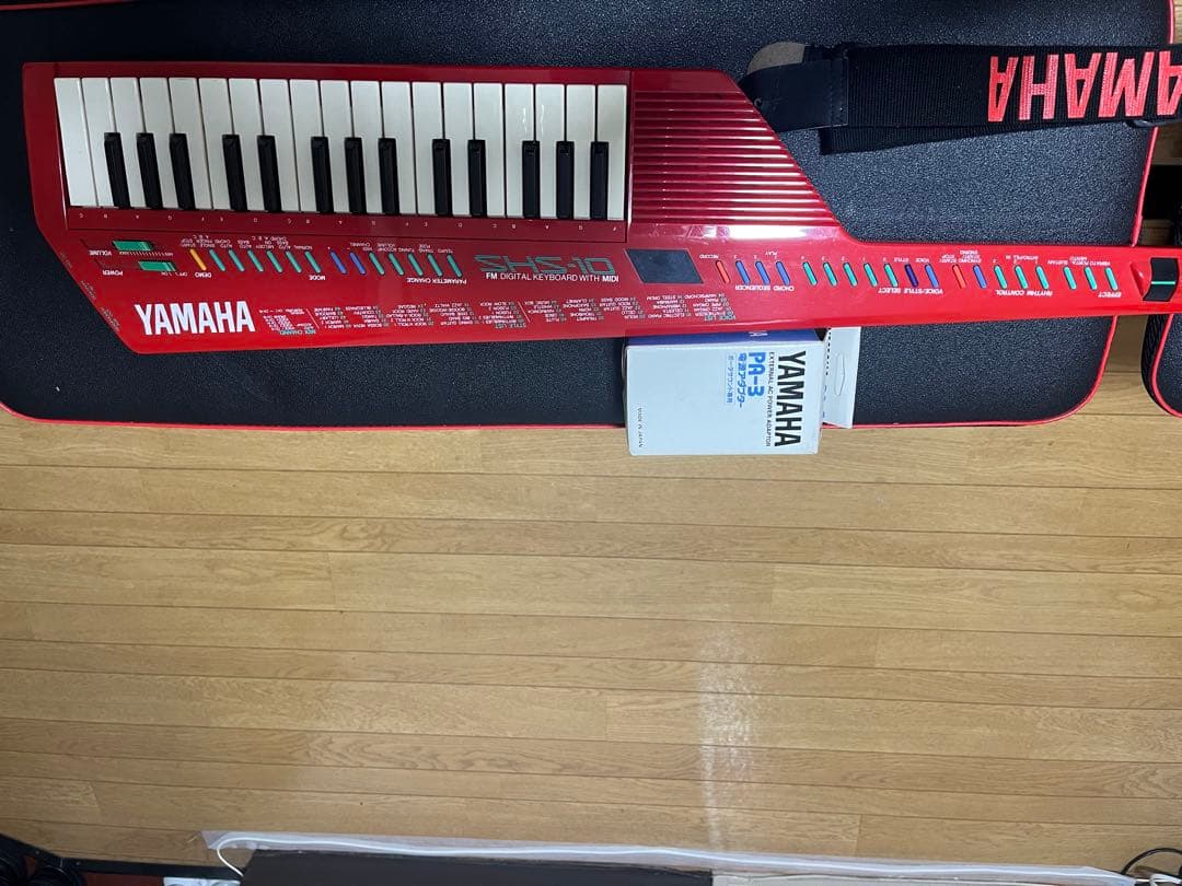 YAMAHA ヤマハ SHS-10 R　ショルダーキーボード