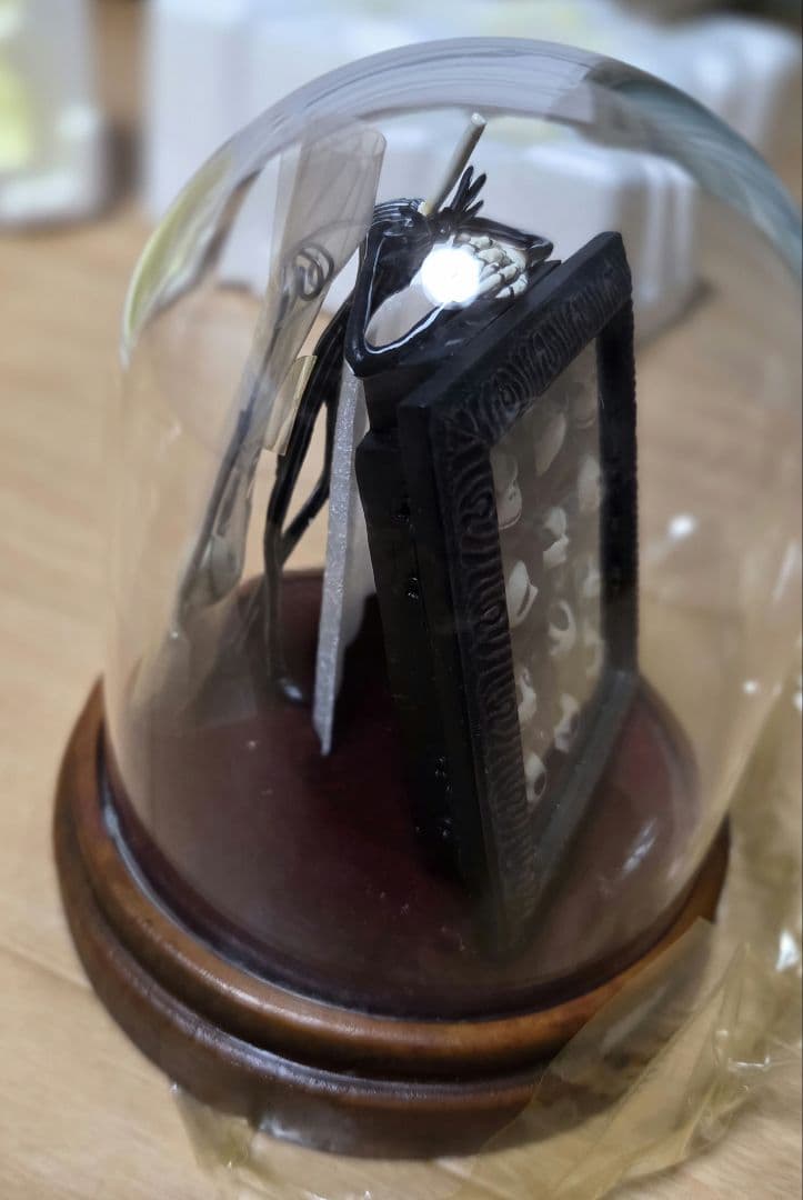 2500個限定ナイトメア・ビフォア・クリスマス ドーム型ビネット12FACES