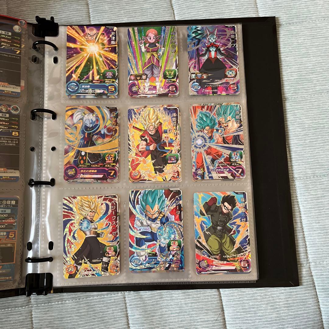 カード入れ11枚×9、プロモーションカード31枚、CP×11枚