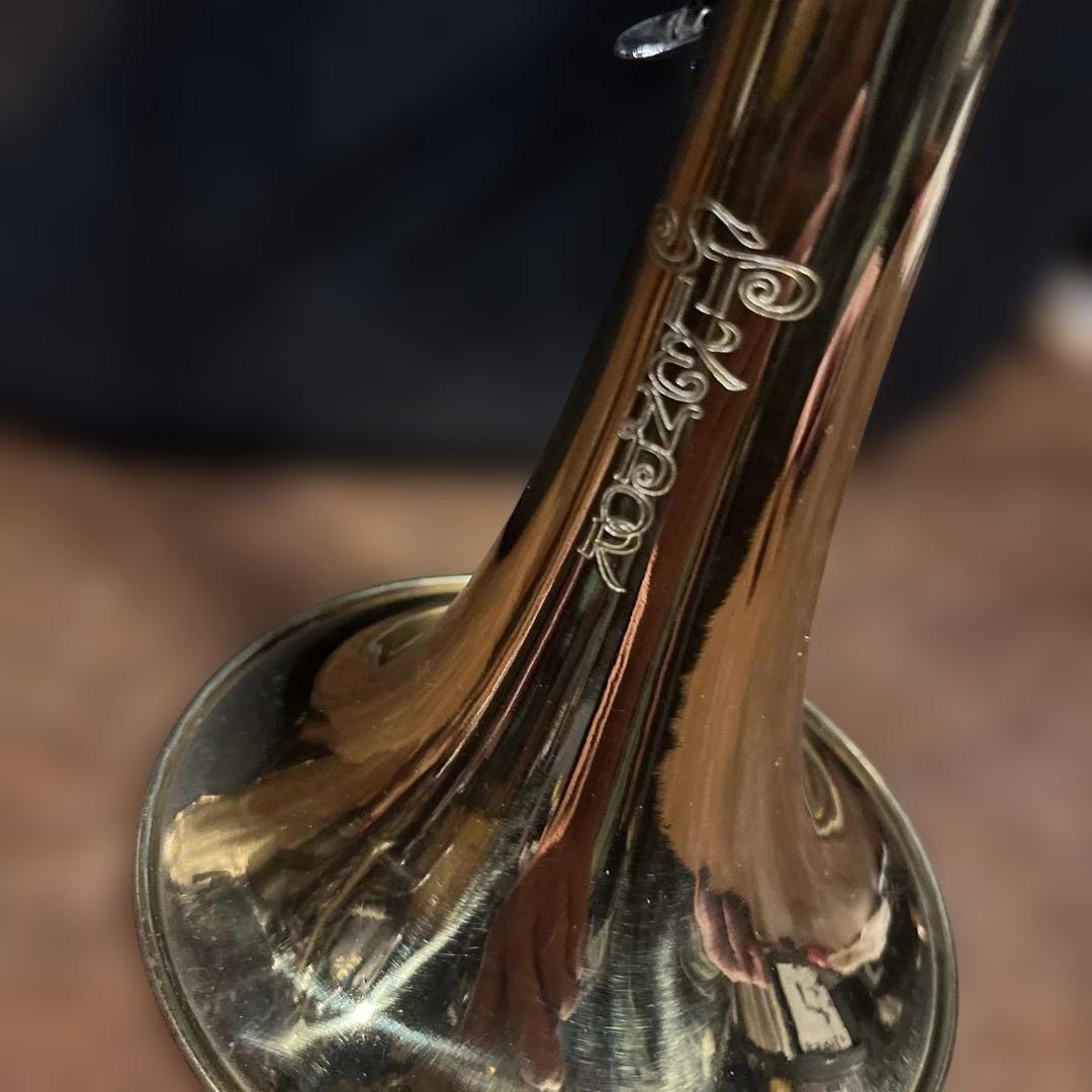 ヴィンテージ　トランペット　ハードケース付き