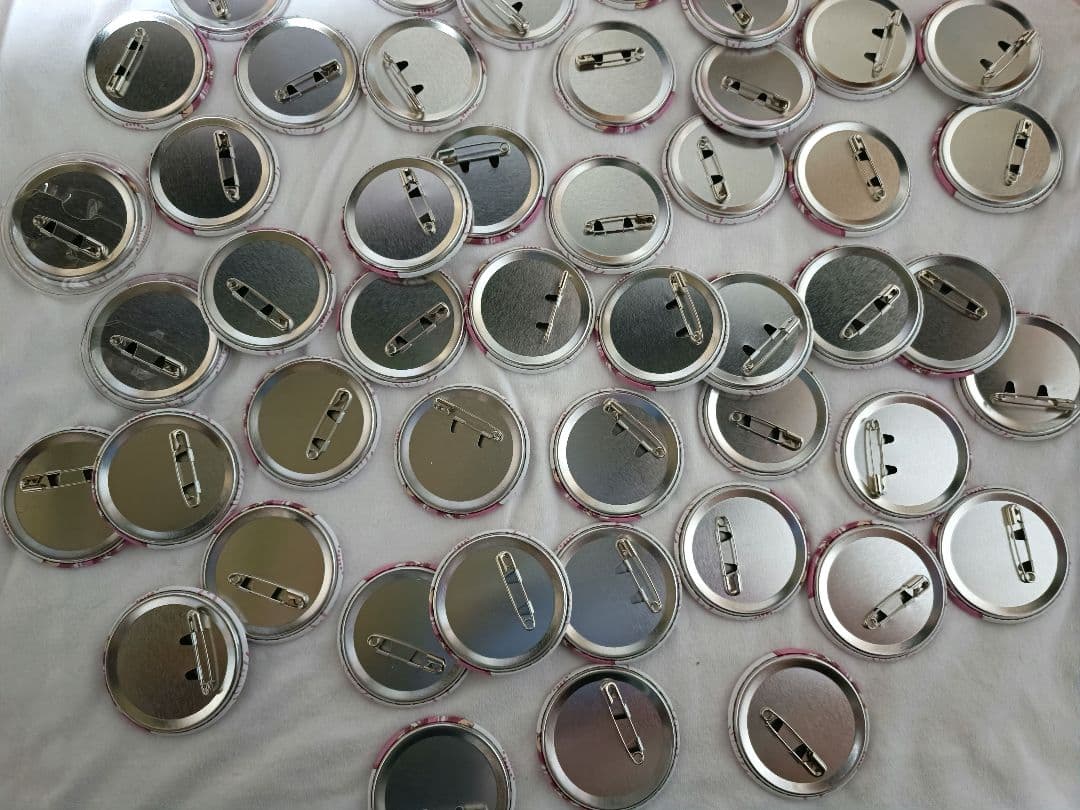 すとぷり　さとみ　缶バッチ　2022　summer 等身　浴衣