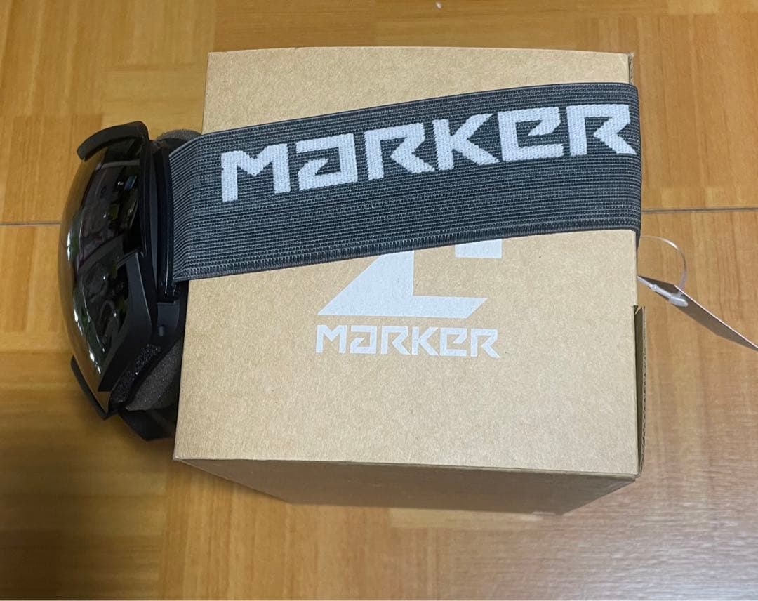 新品MARKER16:10+ブラック偏光レンズメガネ可スペアケース付38%OFF