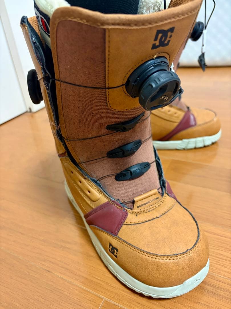 element DC 女性用スノーボードブーツ
