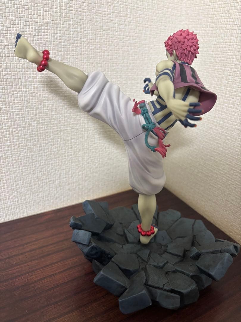 【期間限定値下げ】鬼滅の刃 猗窩座 フィギュア メガハウス G.E.M. 無限城