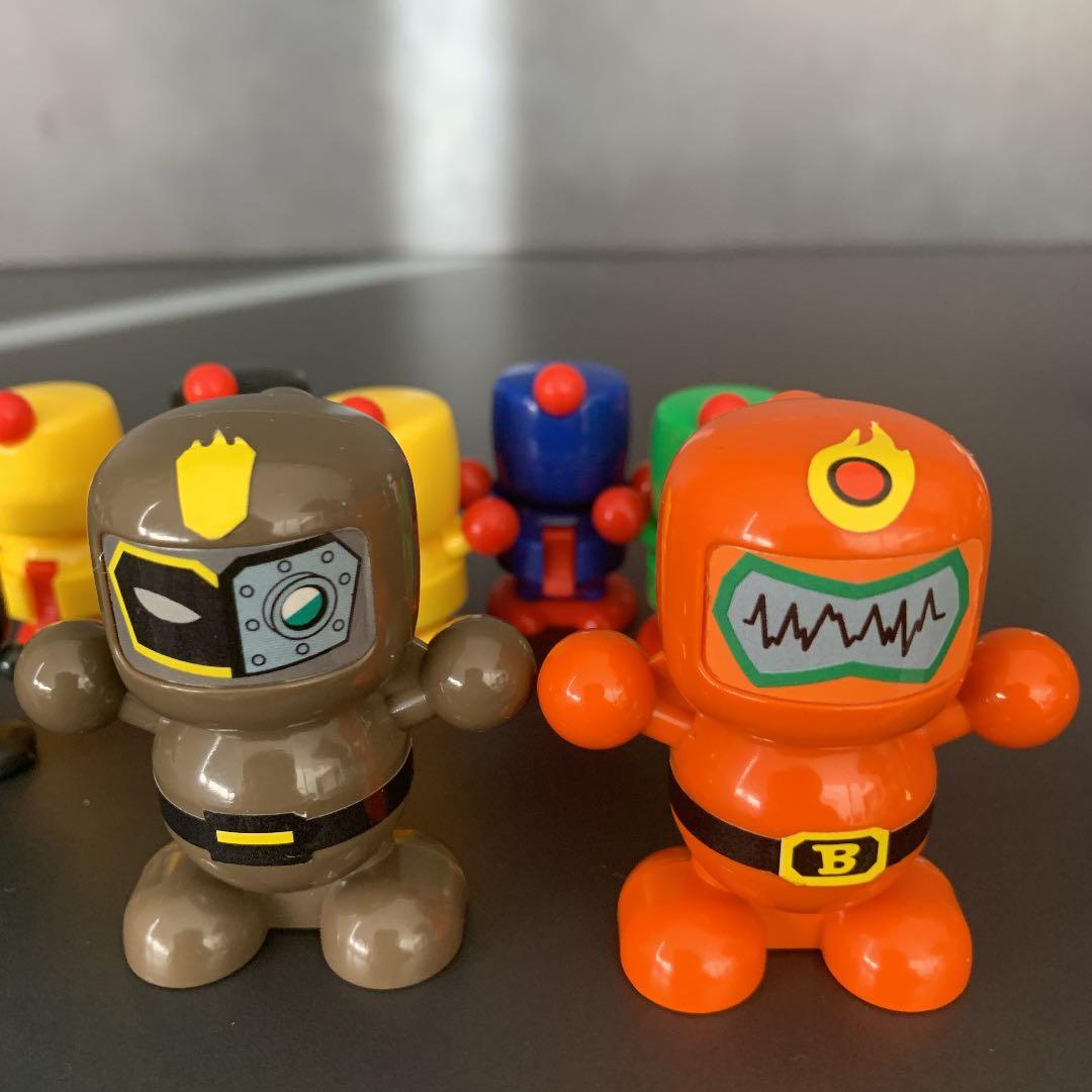 ビーダマン ボンバーマン　フィギュア　ミニ