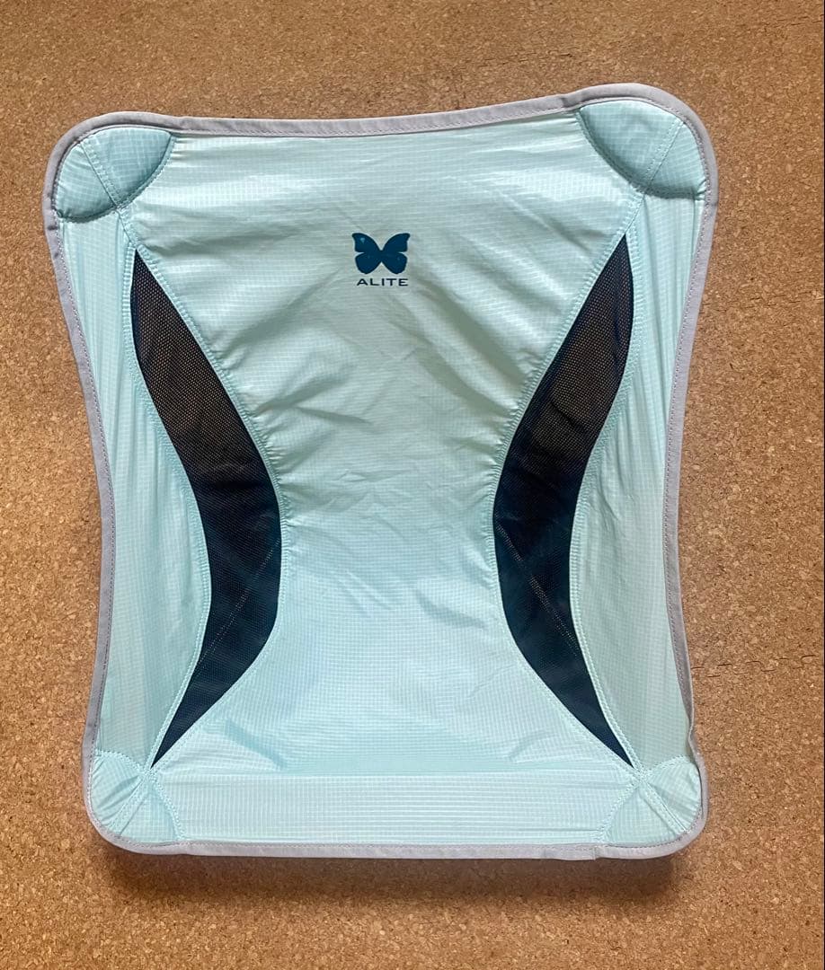 エーライト メイフライチェア 水色 オリジナル ゆるキャン△ コンパクトチェア