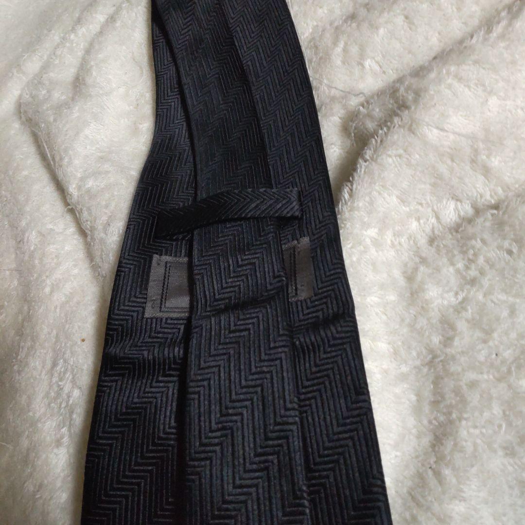 舘ひろし貴重あぶない刑事デザインネクタイ